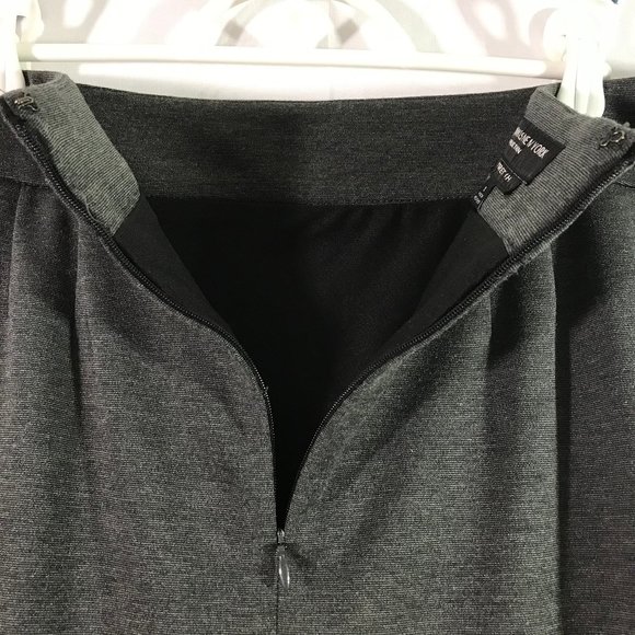 Jones New York Gray Stretch Pencil Skirt - Picture 8 of 9